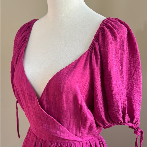 Lulu's Always Precious Magenta Puff Sleeve Tiered Tie Back Mini Dress Size L - Picture 7 of 13